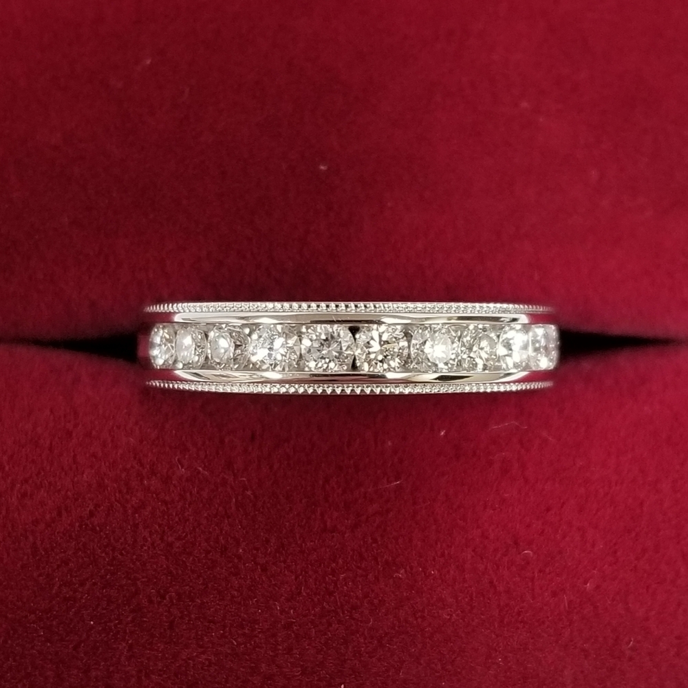 18k White Gold Diamond Anniversary Wedding Band